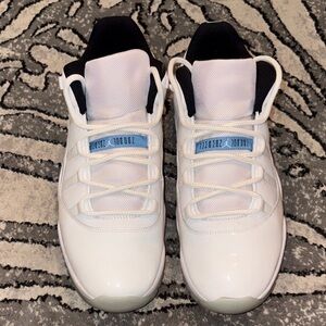 Jordan 11 Retro Low Legend Blue